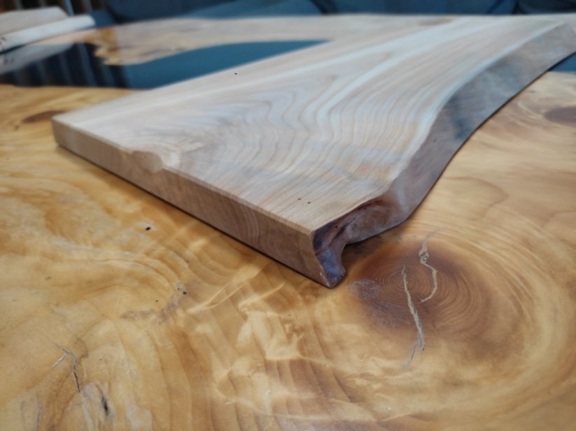Třešňové prkénko 44,5 cm x 27 cm