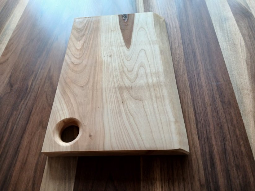 Třešňové prkénko 34 cm x 24 cm