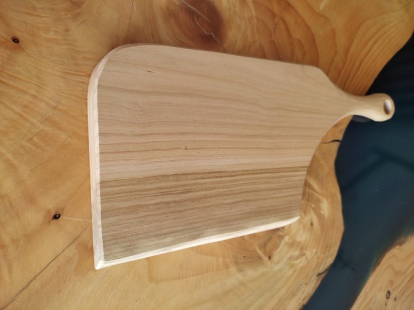 Třešňové prkénko 40 cm x 17,5 cm